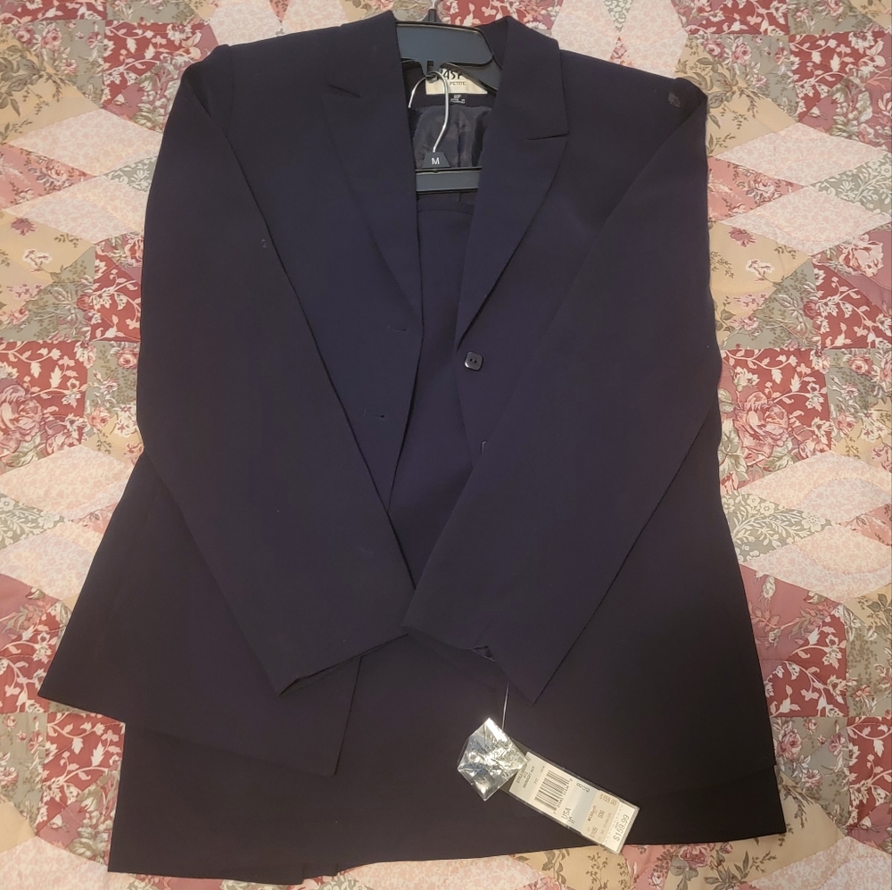 Woman Suit